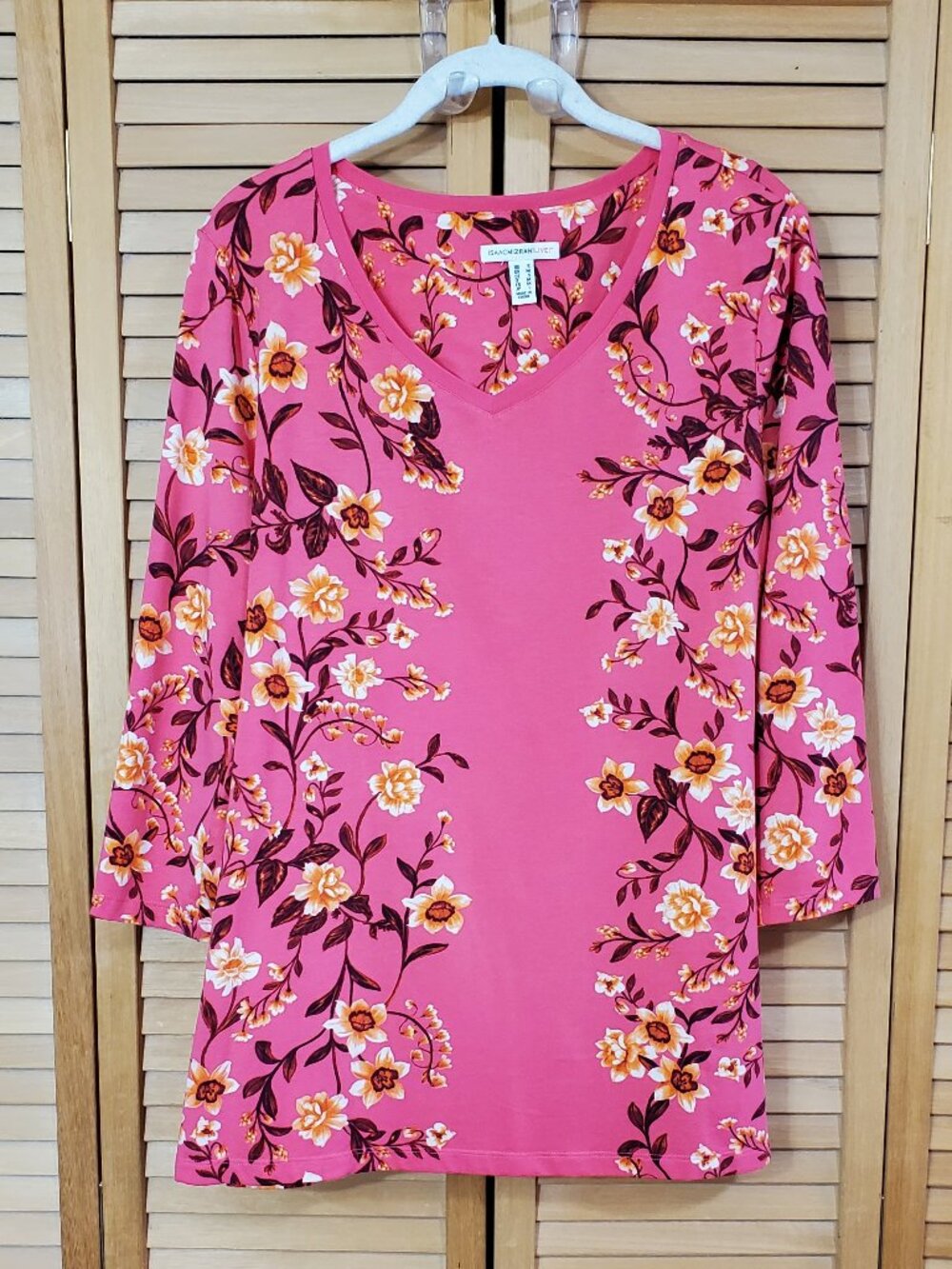 Isaac Mizrahi Live! Engineered Floral Printed V-Neck Tunic S